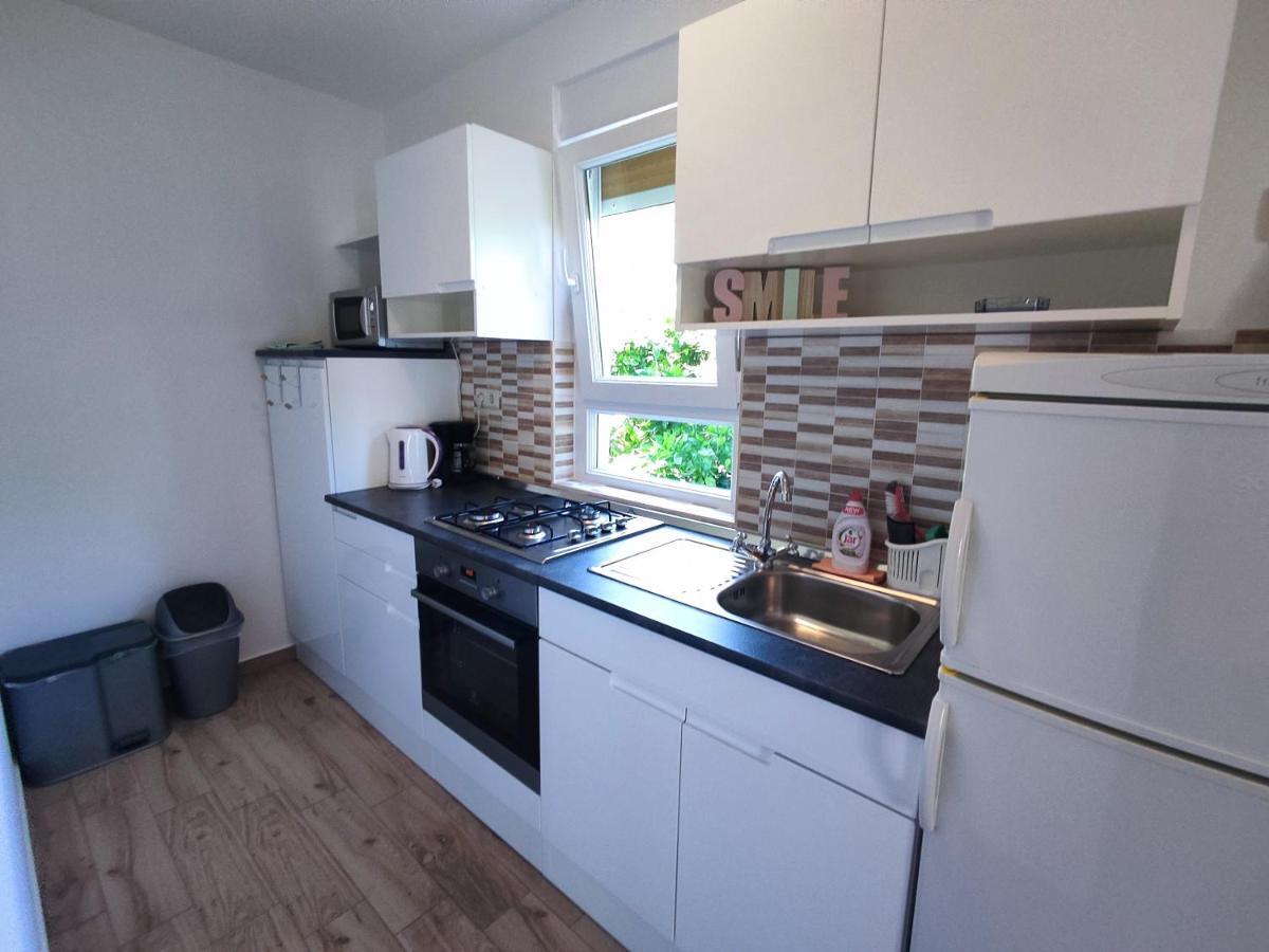 Apartments Jaska Supetarska Draga Extérieur photo